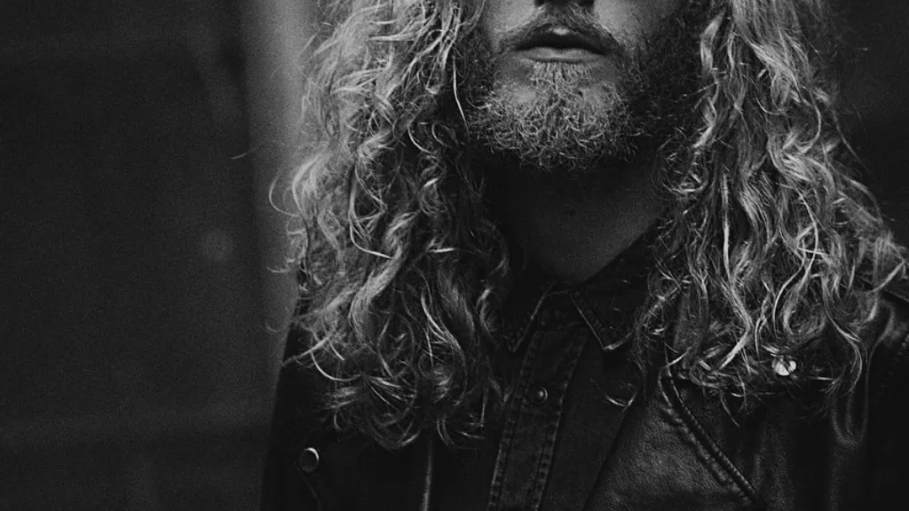 Can i take hormones to grow a beard?