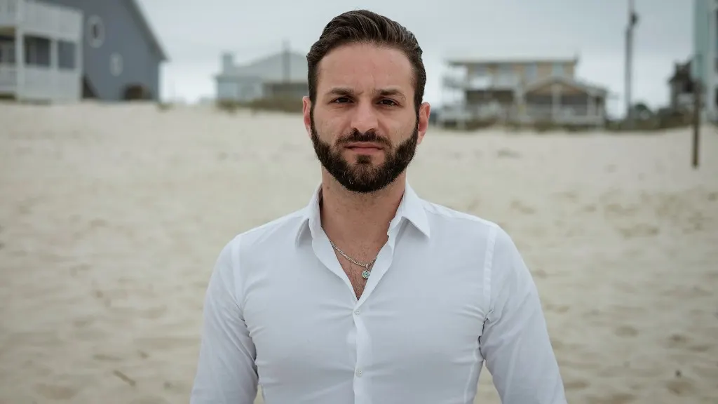 Can you use a beard trimmer to shave your head?